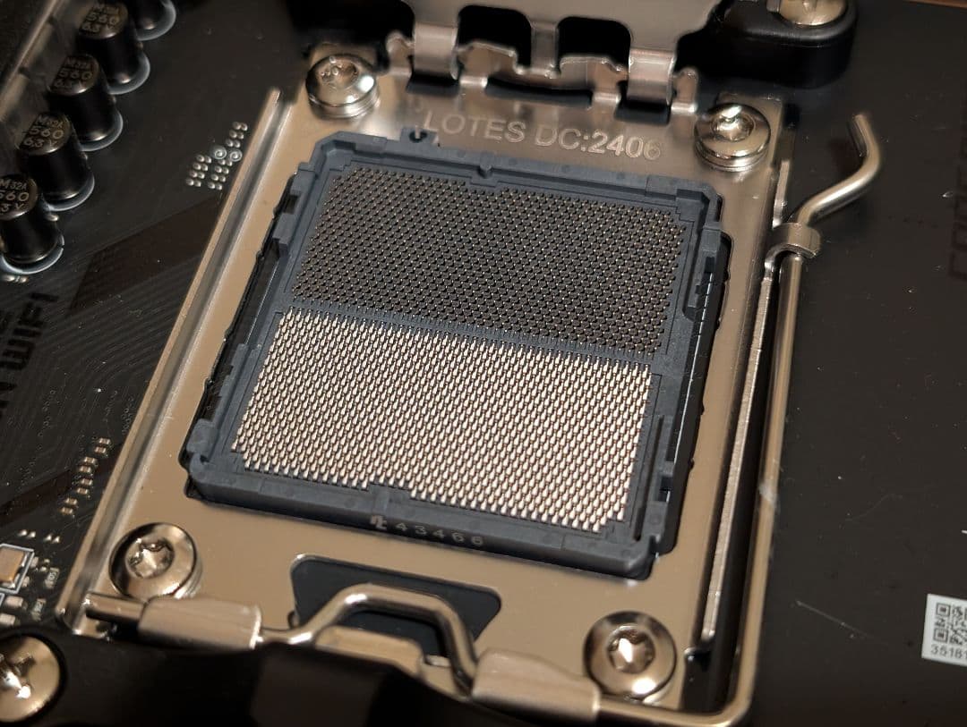 MSI MAG X670E CARBON Wifi マザーボード