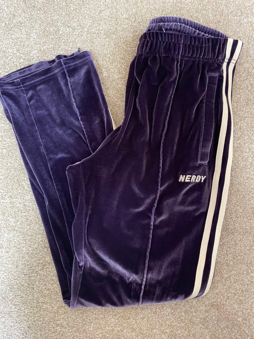 NERDY ベロアジャージ上下セット L パープル - メルカリ