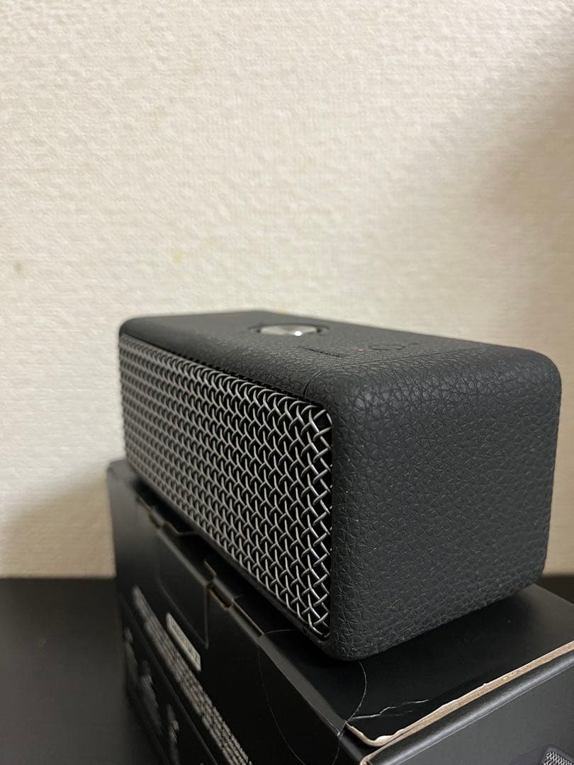 Marshall Emberton II スマートスピーカー