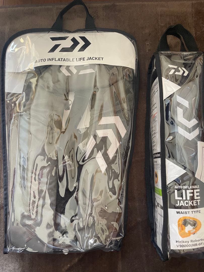 ダイワ　Daiwa オートインフレータブルライフジャケット　2個ＳＥＴ DAIWA ダイワ インフレータブルライフジャケット DF-2608 08370042