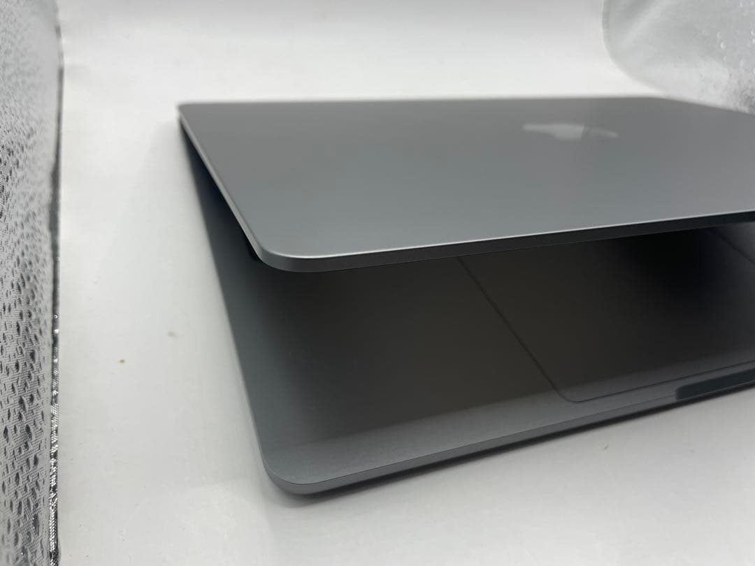 【極美品】 Apple MacBookAir M3 2024 8GB 256GB