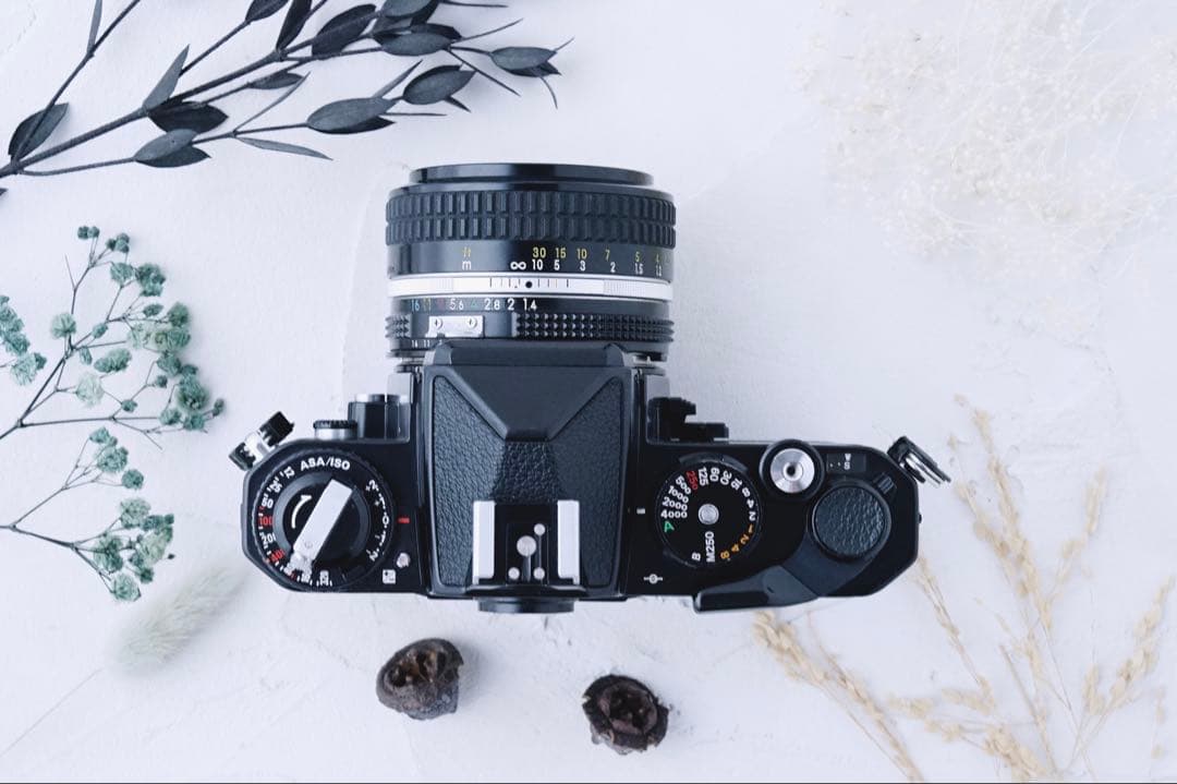 完動品 ◉ Nikon FE2 単焦点レンズ付き フィルムカメラ