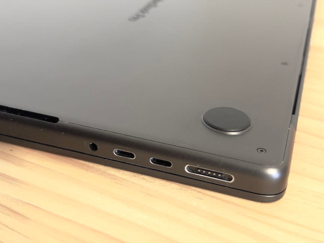 M3 Max 128GB 4TB MacBook Pro 14 スペースブラック