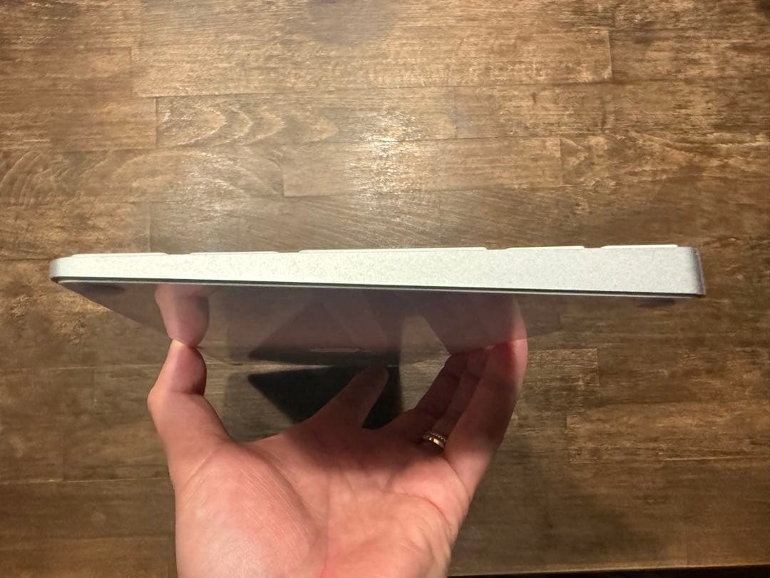 MagicKeyboard（UK） & MagicTrackpad2 セット販売