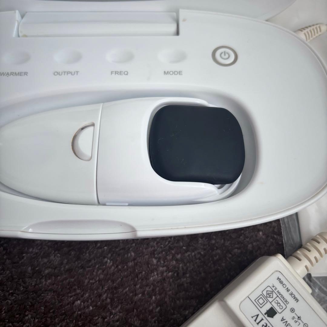 Moisteane IV 美顔器 モイスティーヌ