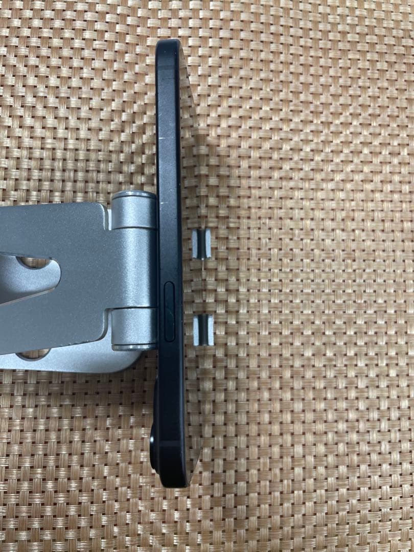 iPhone 15 128 GB ブラックSIMフリー【4595】