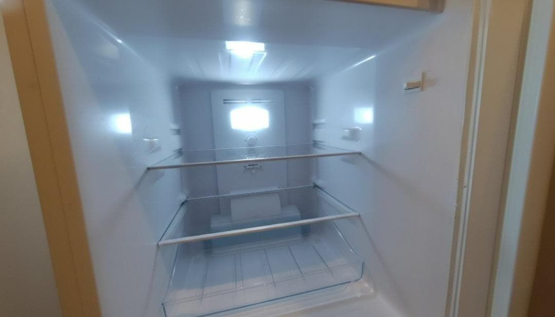 【2023年製・美品】ハイアール 冷蔵庫 121L JR-NF121B