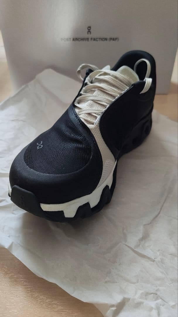 靴 On Cloudmonster Hyper PAF Black 25.5cm