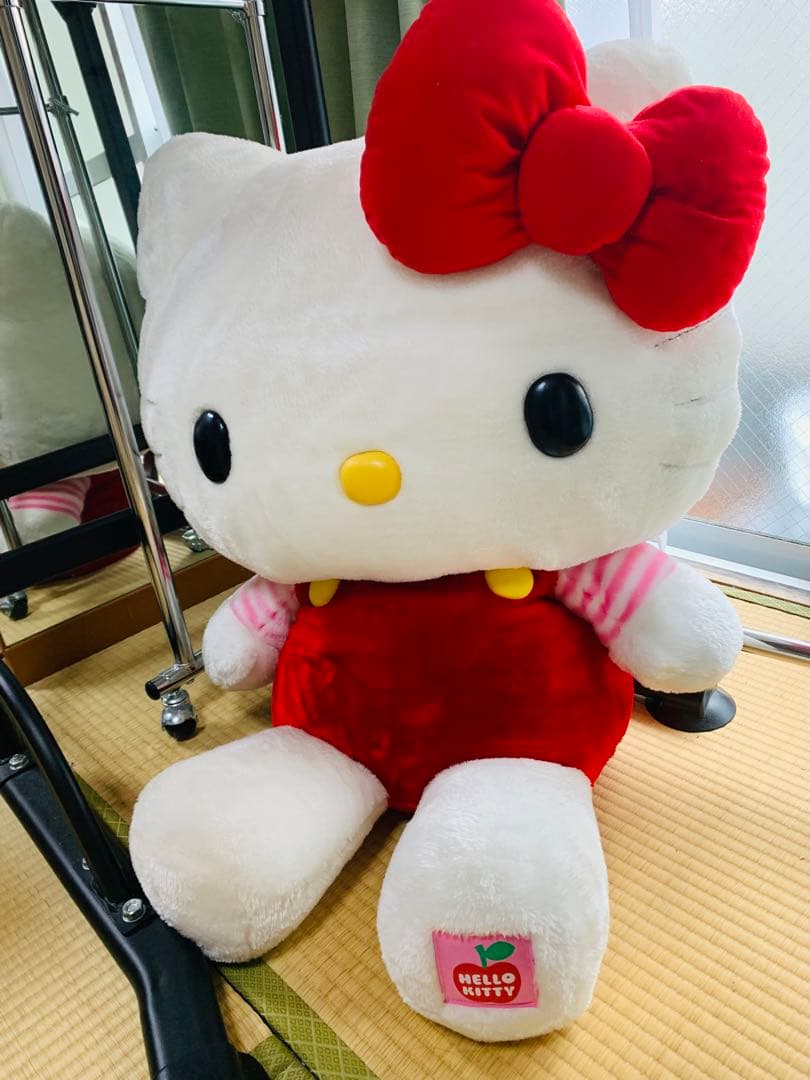 サンリオ美品！4L 特大 希少ハローキティ ぬいぐるみ レア - メルカリ