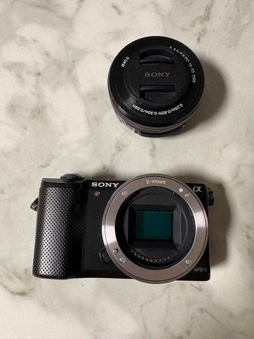 SONY α5000 16-50mmパワーズームレンズキット