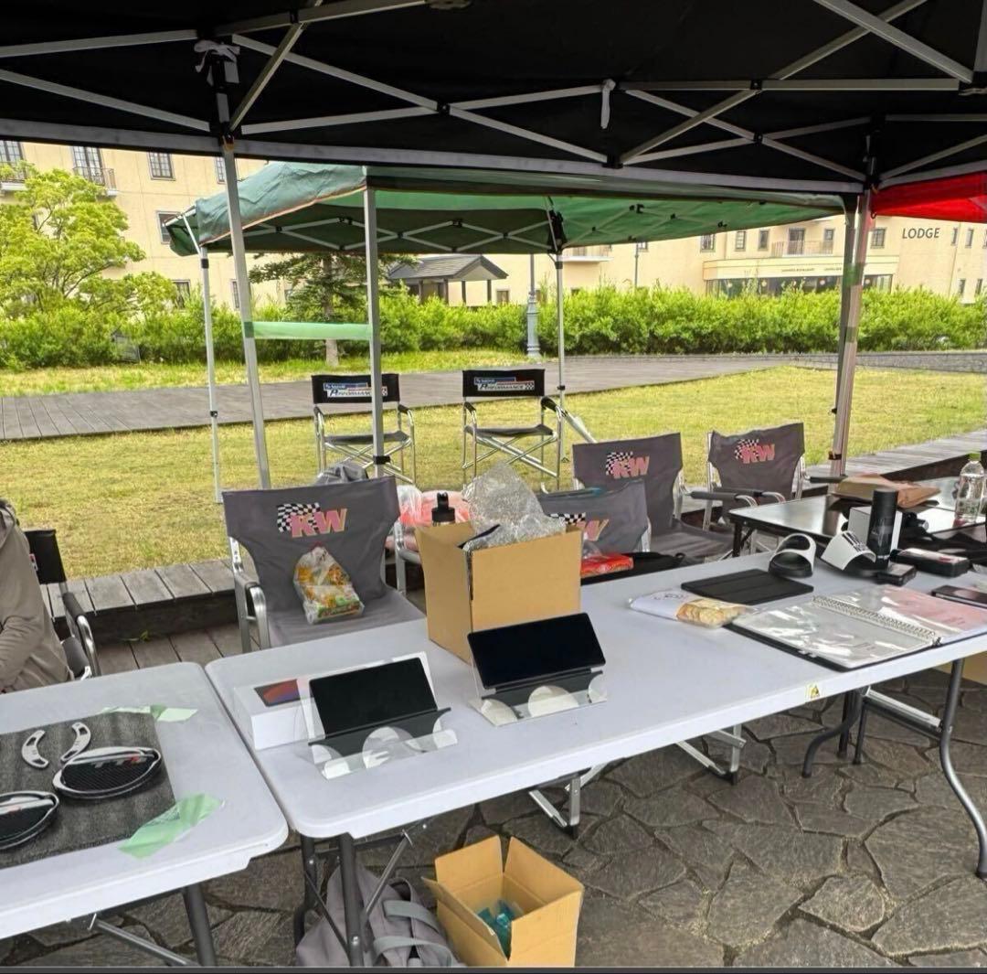 数量限定、AUDI TT（8S）専用モニターステー - メルカリ