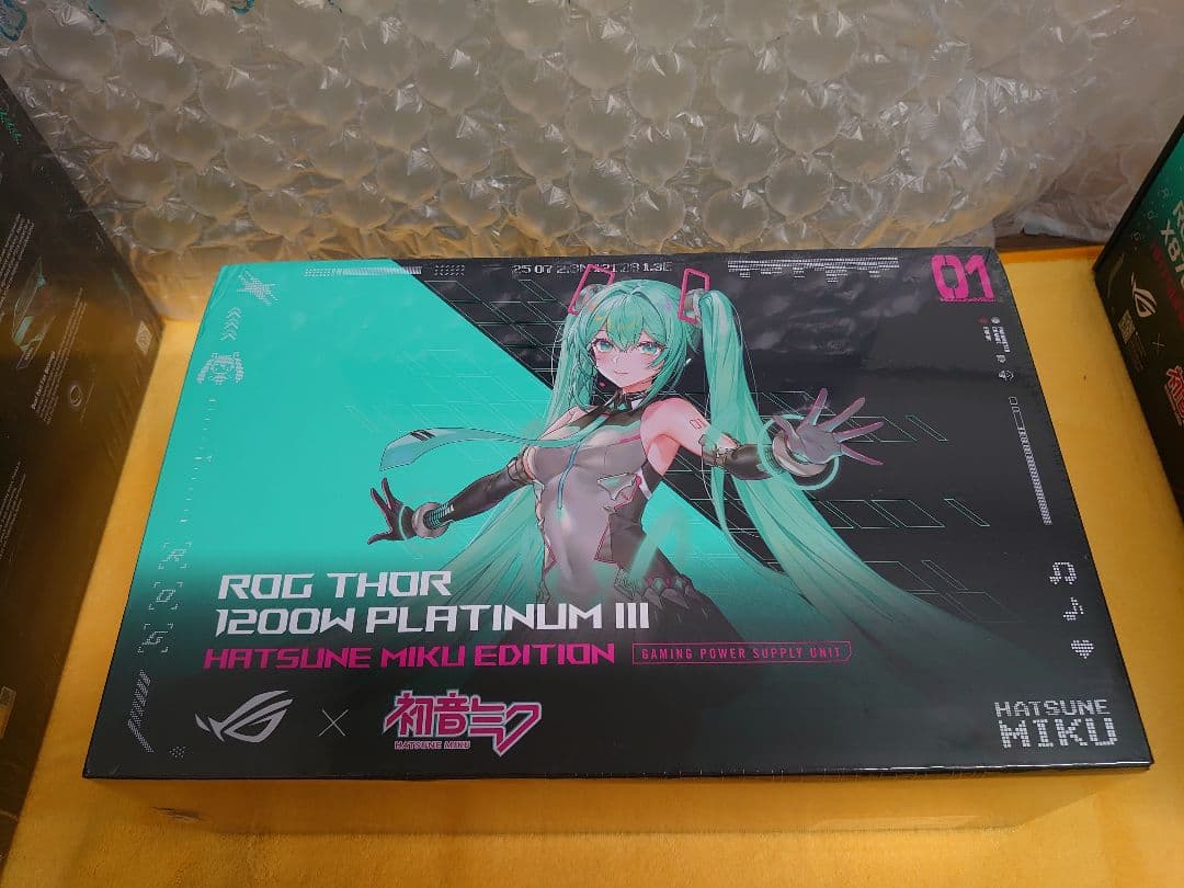 初音ミクX870E-H/ROG RYUO Ⅳ360/Thor 1200新品セット