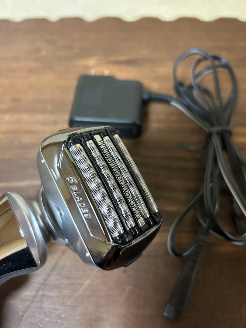 パナソニック 電動髭剃り 中古品 ES-LV80 充電アダプター 送料無料