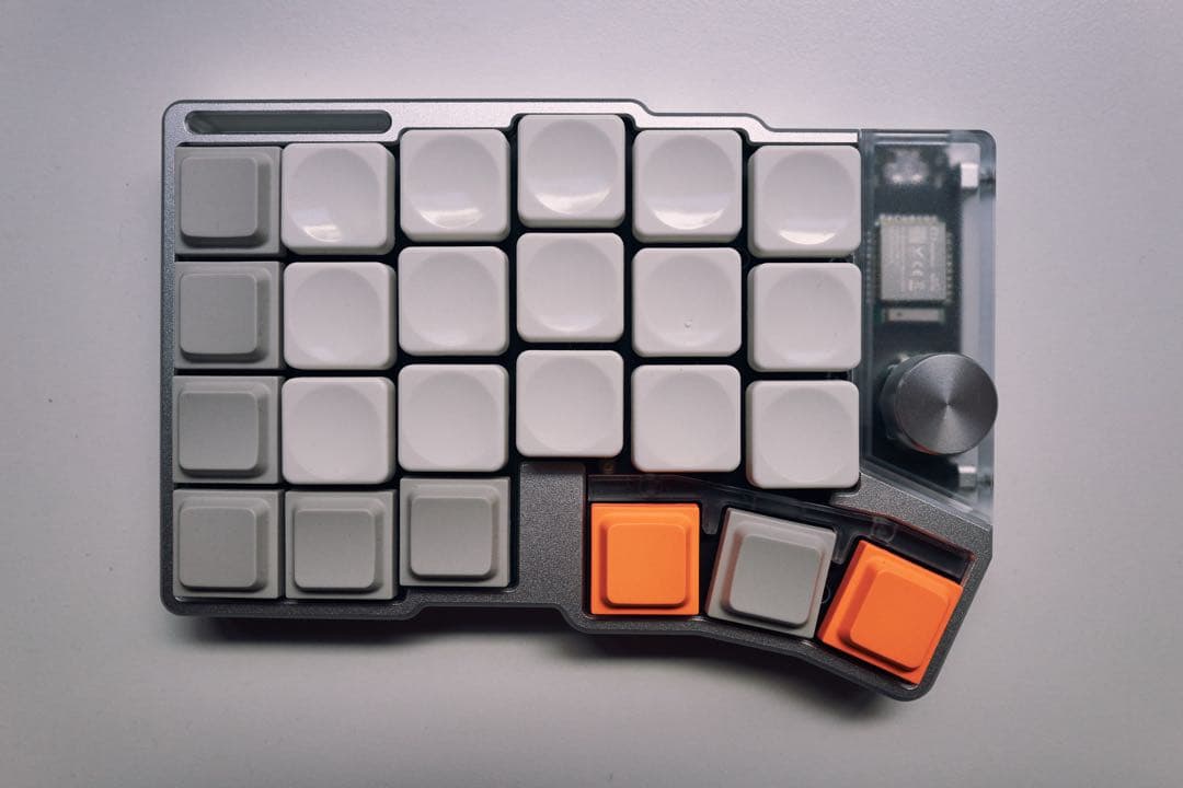 中古美品】Colnix LP(専用キーキャップ付き)JezailFunder - メルカリ