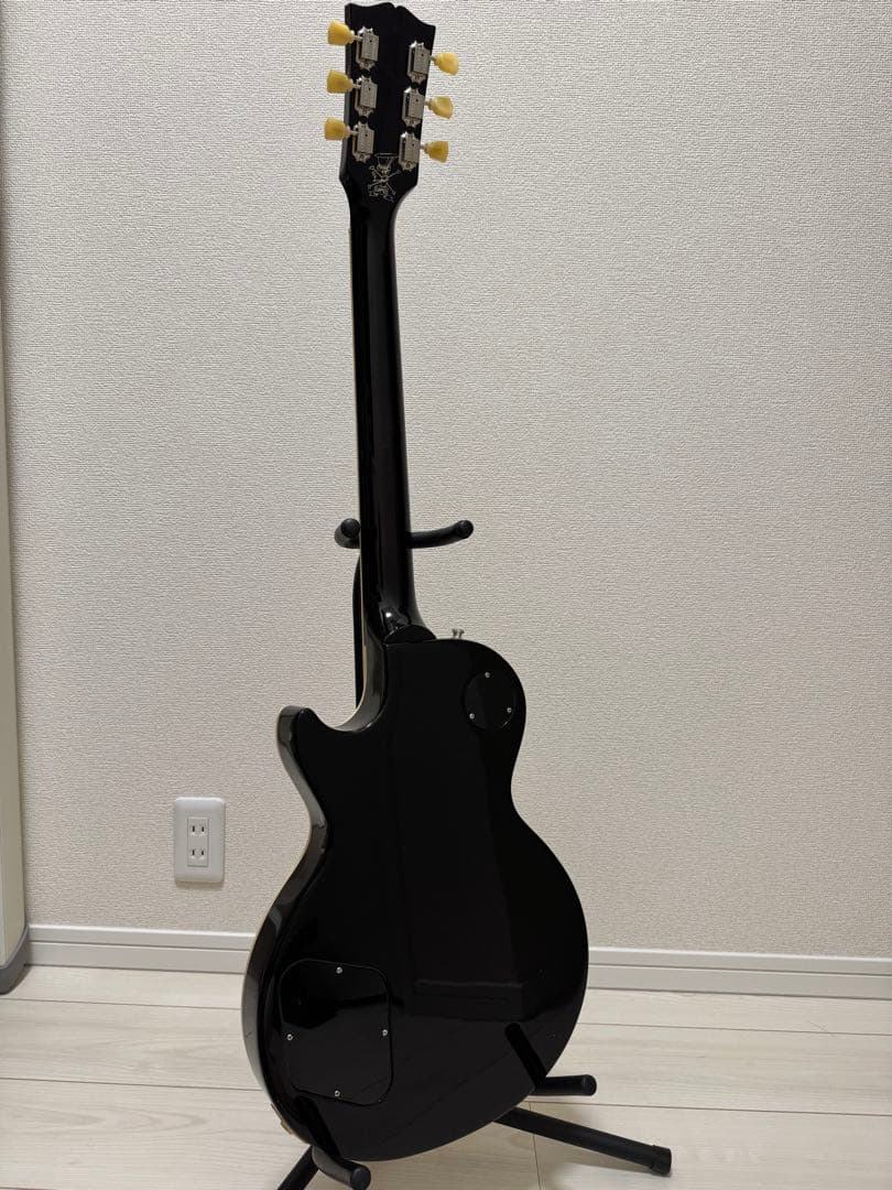 ギター Slash \"Victoria\" Les Paul Standard