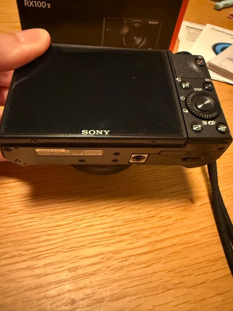 美品　ソニー　SONY DSC-RX100M5 デジカメ