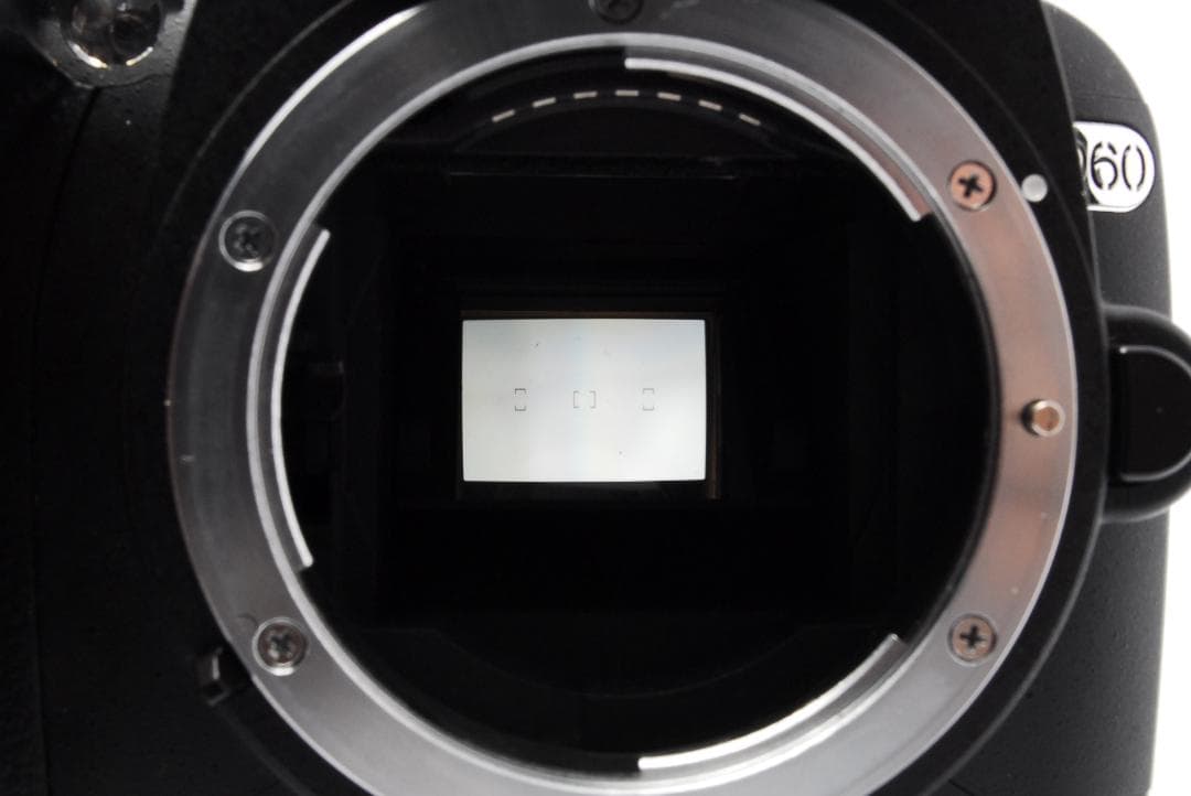 初心者おすすめ❤️Nikon D60✨万能レンズ付✨一眼レフカメラ✨スマホ転送