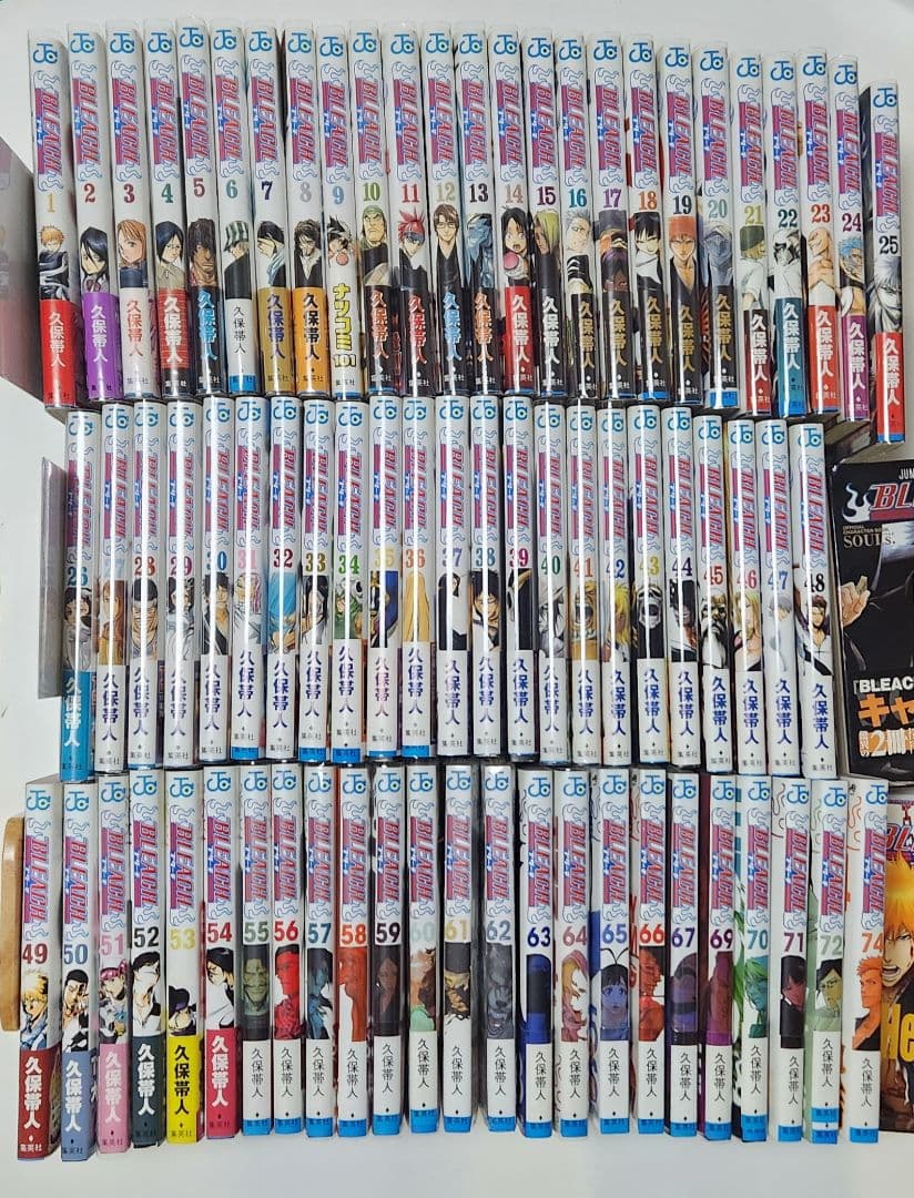 BLEACH 初版　帯　久保帯人　ジャンプ　ジャンパラ　一護　ルキア　漫画　貴重 Amazon.co.jp: BLEACH 1 : 久保 帯人: Japanese Books