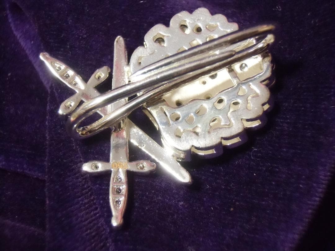 ⊞ドイツ軍の勲章/記章＊騎士鉄十字勲章＊リボンループ銀色（COPY