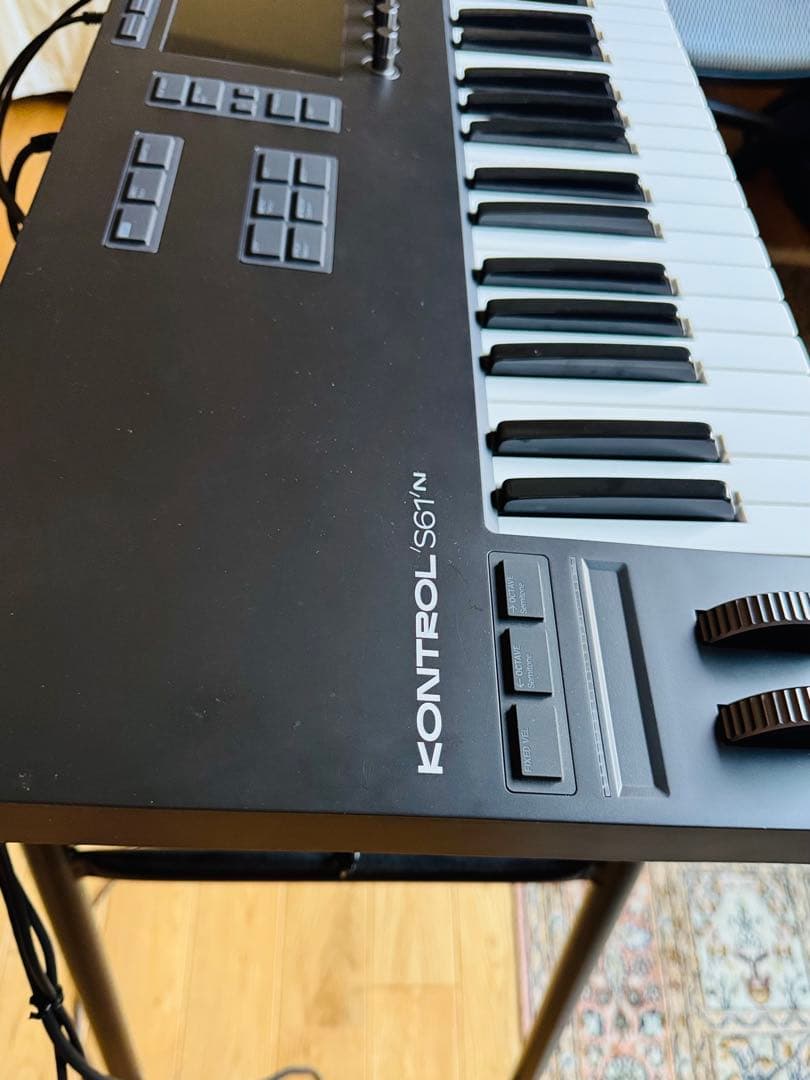 美品・元箱あり】KONTROL MK3 S61 - メルカリ