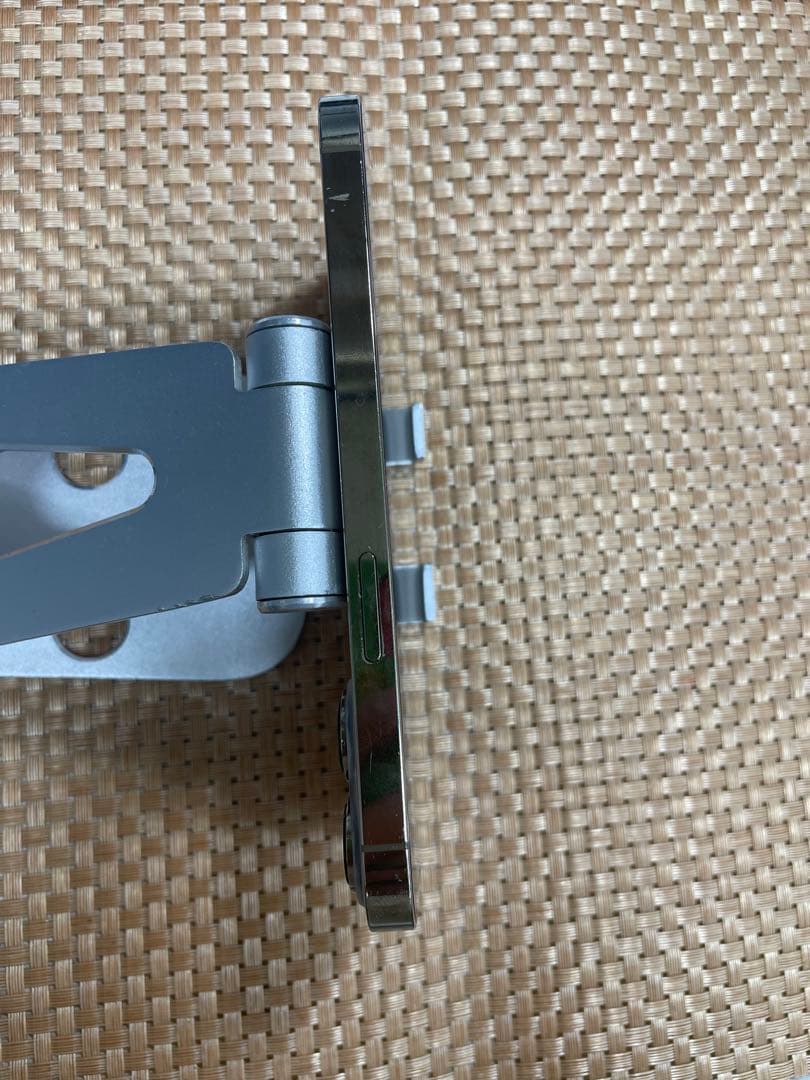 iPhone 13 Pro 128 GB ゴールドSIMフリー【7474】