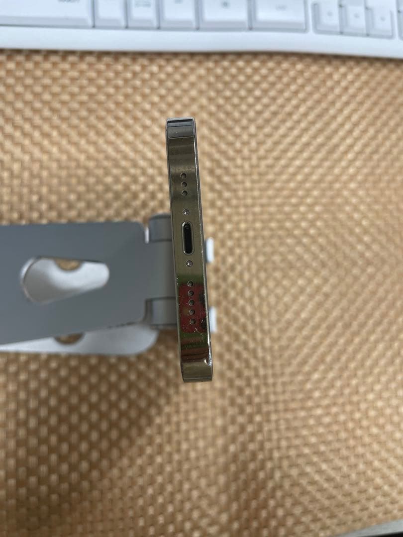 iPhone 13 Pro 128 GB ゴールドSIMフリー【7474】