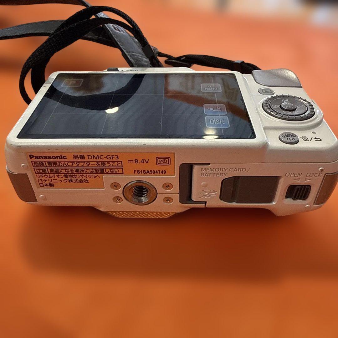 Panasonic DMC-GF3 デジタルカメラ 14-140mmレンズ付き