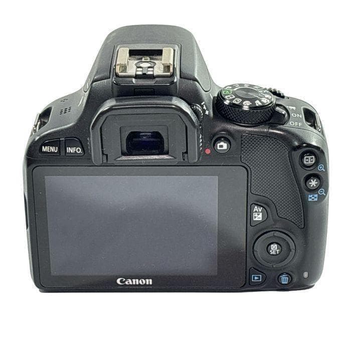 【最終値下げ】Canon Kiss X7 手ぶれ補正⭕️軽量小型 付属品多数！