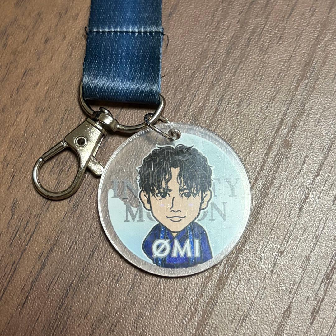 ØMIネックストラップ(INFINITY MOON) - メルカリ