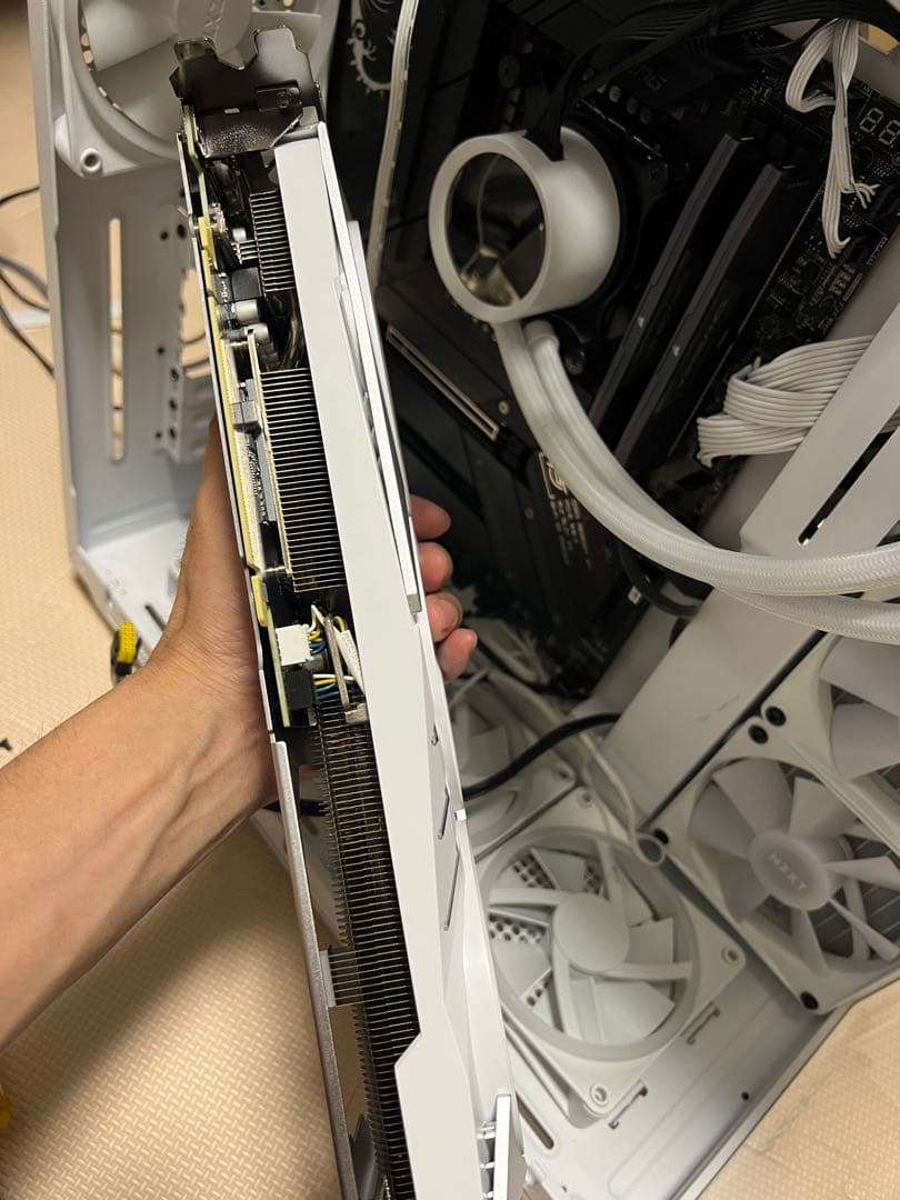 ジャンクMSI GEFORCE RTX 4070 Gaming 12gb