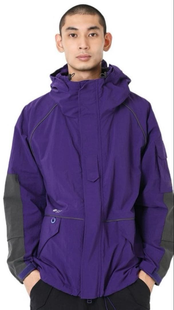 ニューバランス　マウンテンパーカー　試着品 New Balance（ニューバランス） ナイロンジャケット ストレッチ