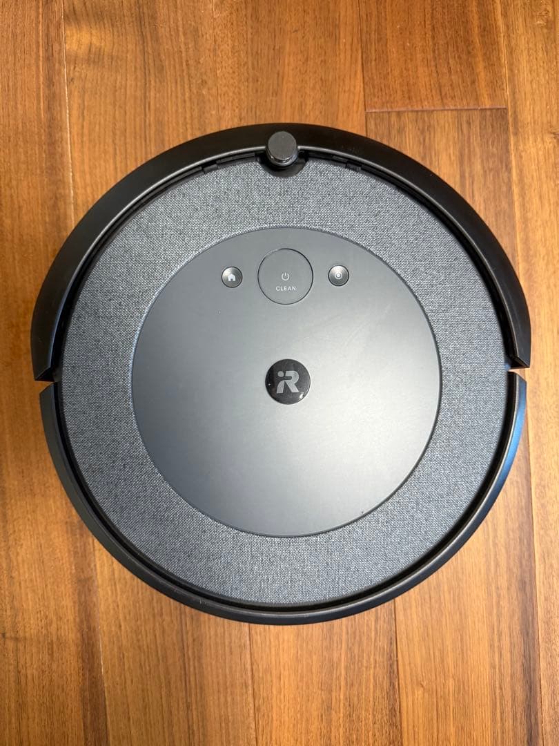 ルンバi3 ロボット掃除機本体 ブラック i3シリーズ｜ロボット掃除機 ルンバ | アイロボット公式サイト