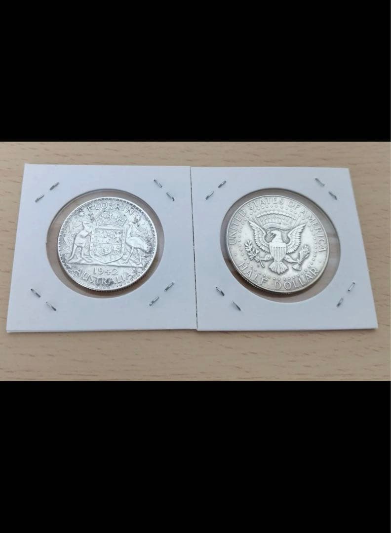 アメリカ銀貨4枚と聖ジョージと竜退治クラウン銀貨を含む銀貨9