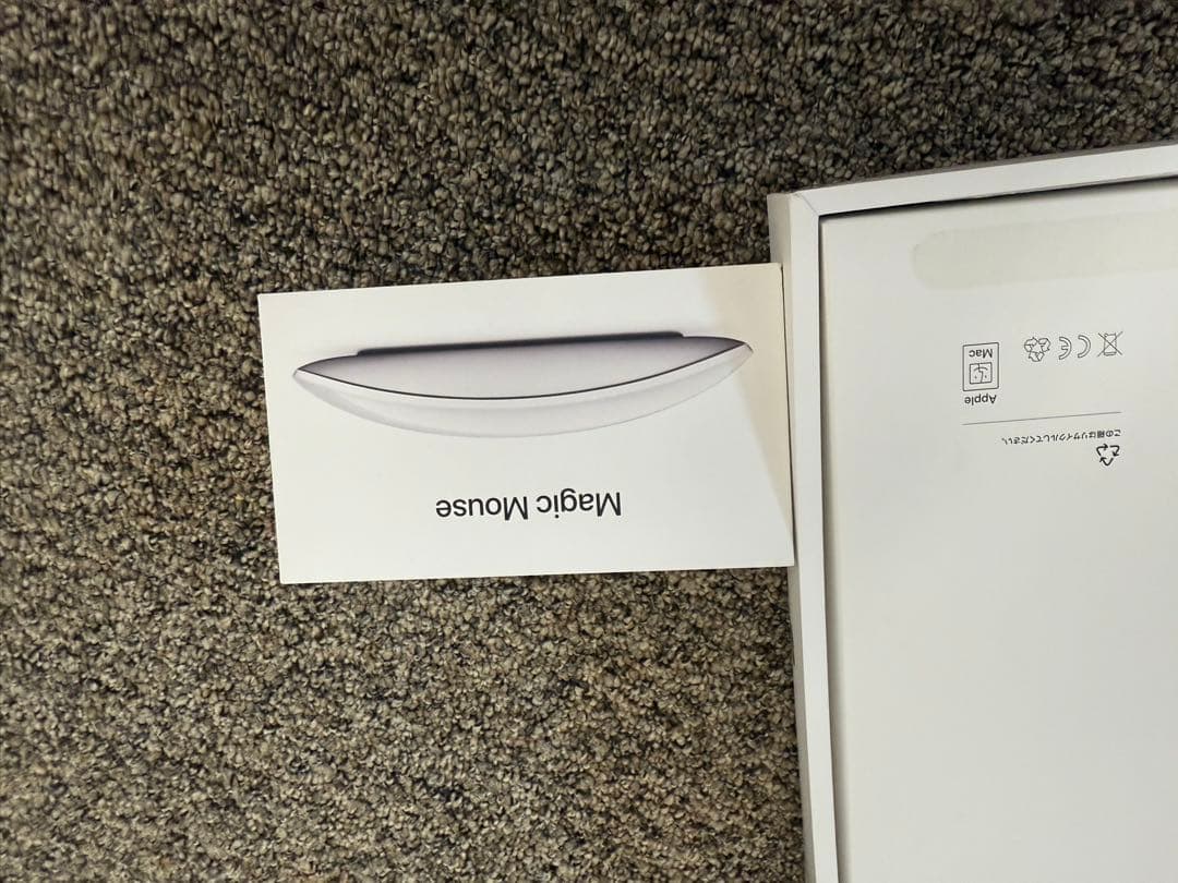 k*y様 MacBook Air M4 256GB マジックマウス付き