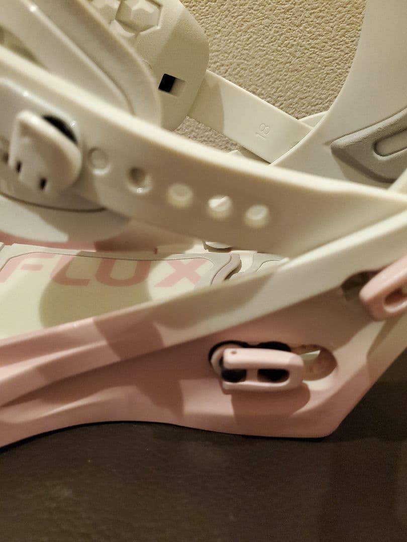 21ー22 FLUX フラックス GX レディース Sサイズ ホワイト ピンク