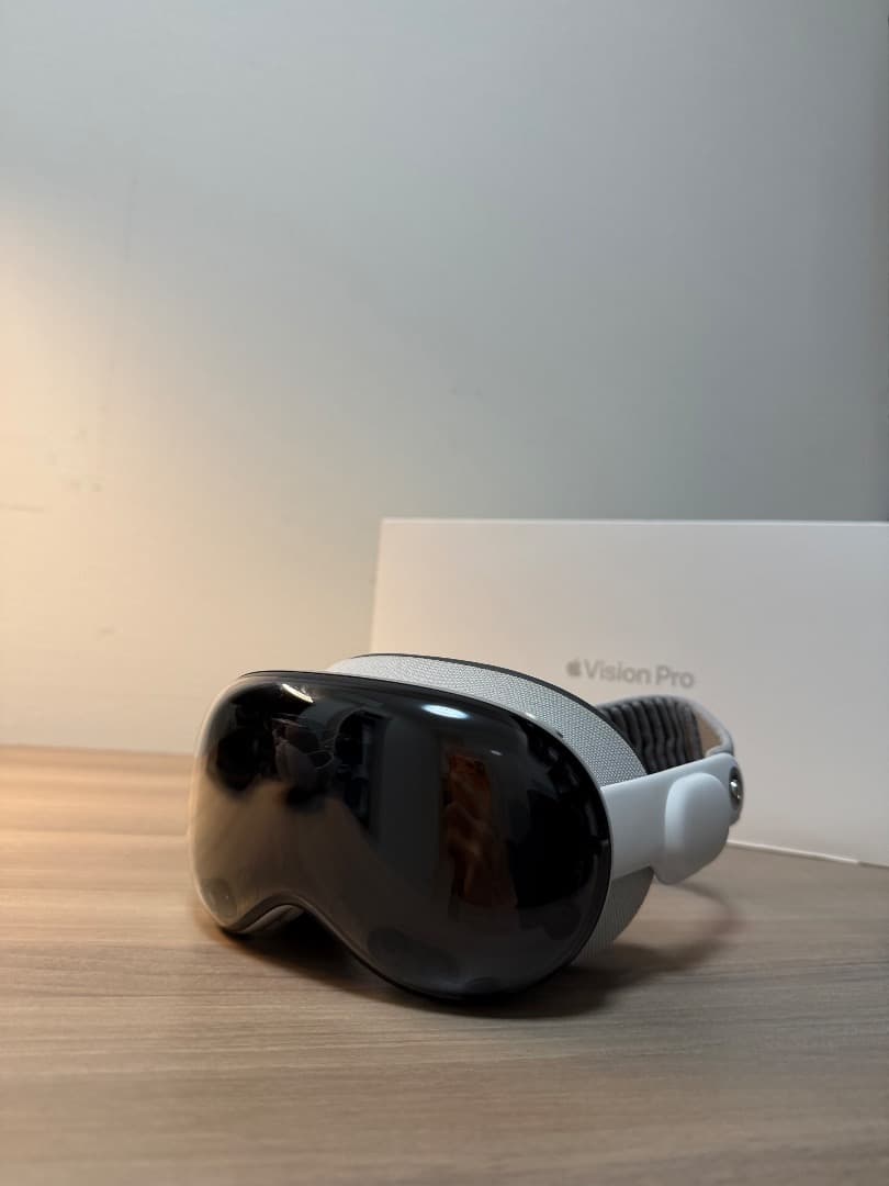 Apple Vision Pro 256GB + 追加バッテリーパック