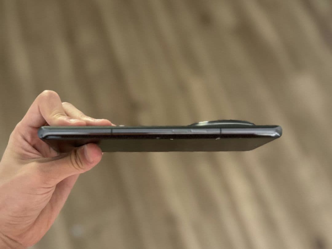 OPPO Find X6 Pro 美品・おまけ多数