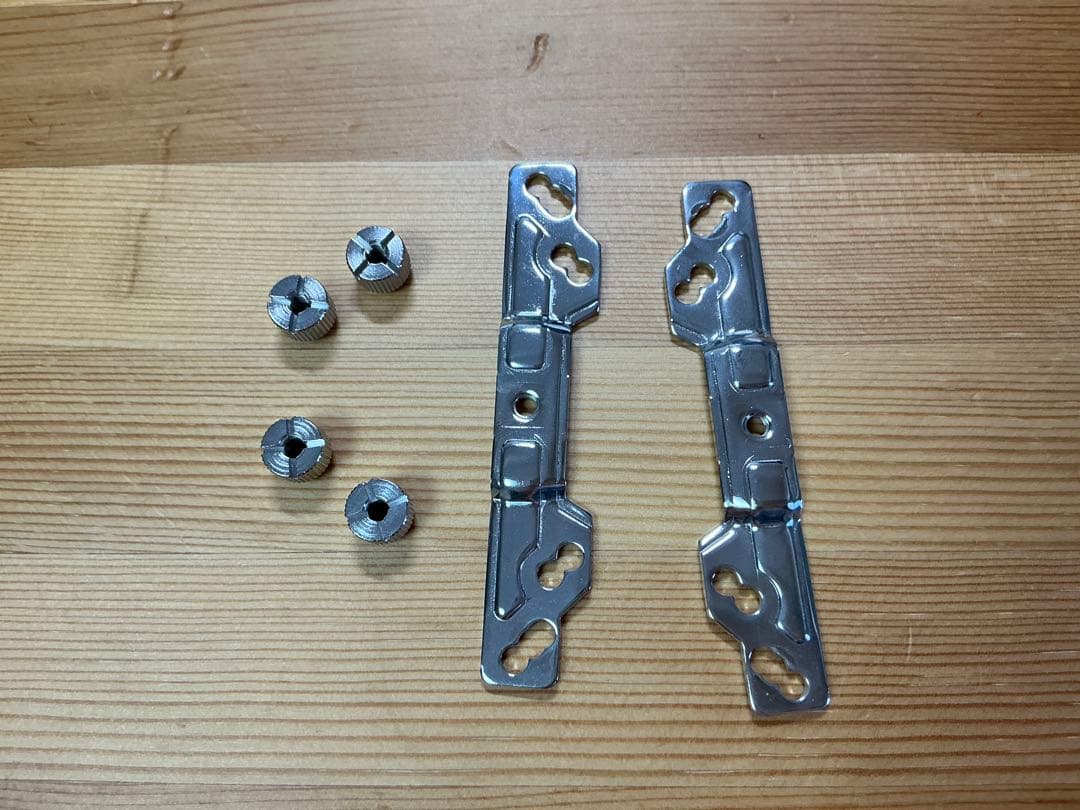 GIGABYTE マザーボード、Intel CPU、CPU クーラー