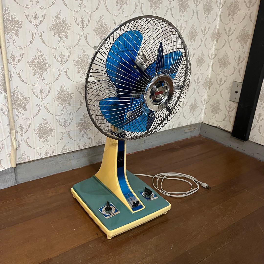 【アンティーク】昭和レトロ HITACHI さわ風 H-30FK 日立 当時物