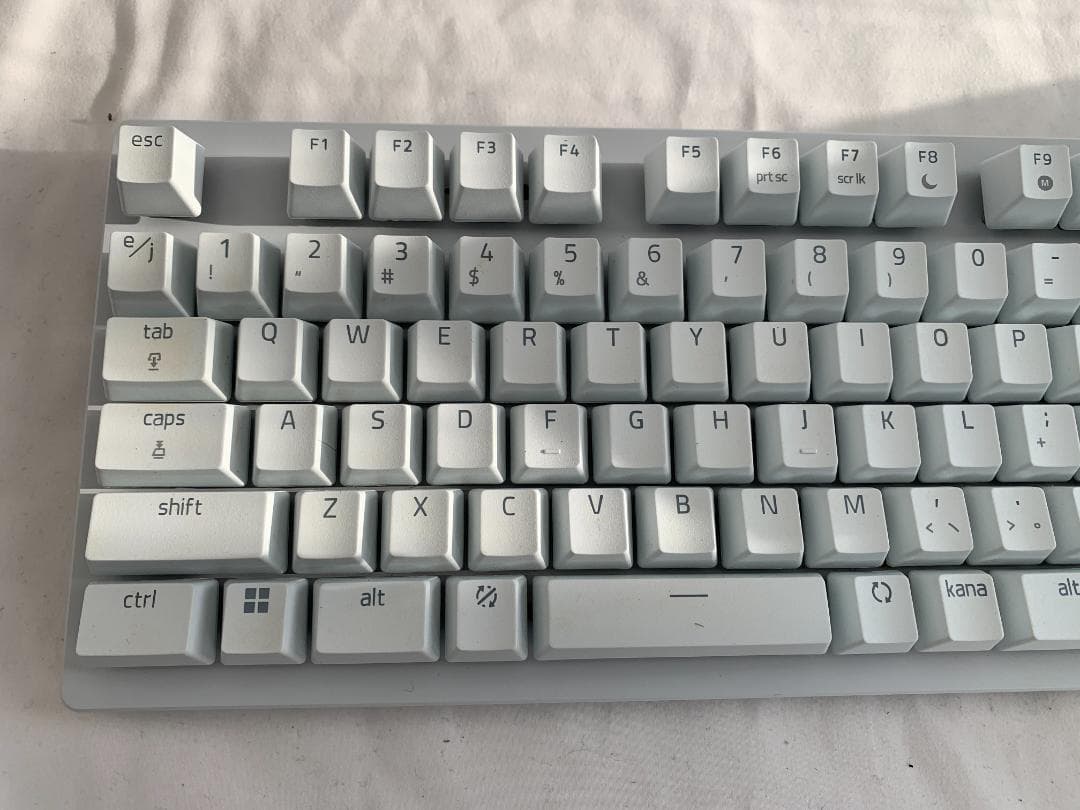 Razer Huntsman V3 Pro Tenkeyless ホワイト