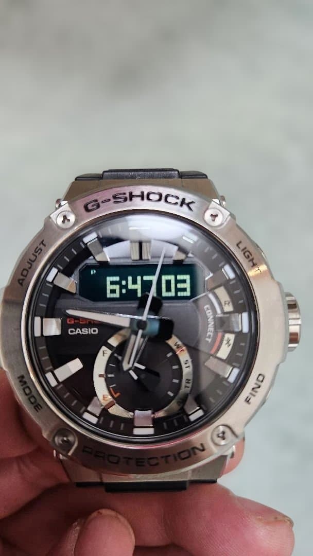 G-SHOCK GST -B200 シルバー/ブラック