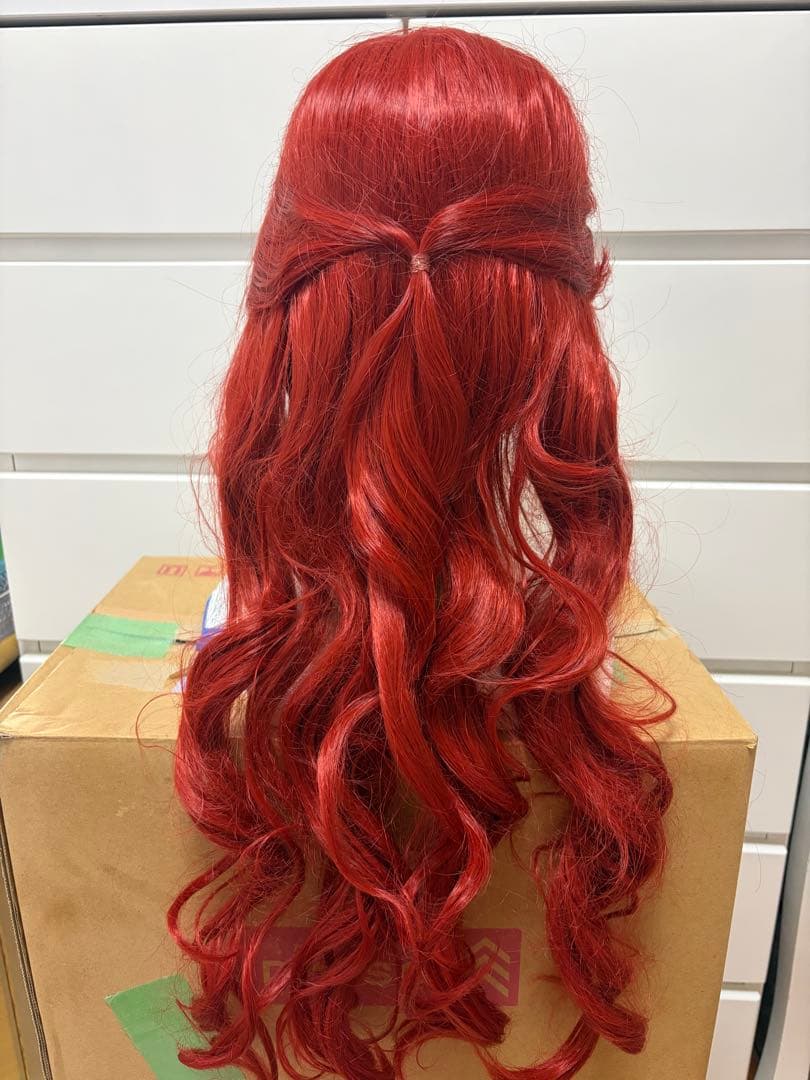 ディズニー アリエル ウィッグ Dハロ キスザガール - メルカリ