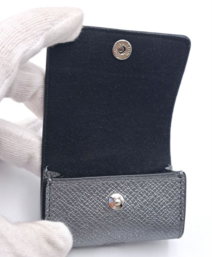 希少★Louis Vuitton ルイヴィトン　タイガLV イヤホンポーチ