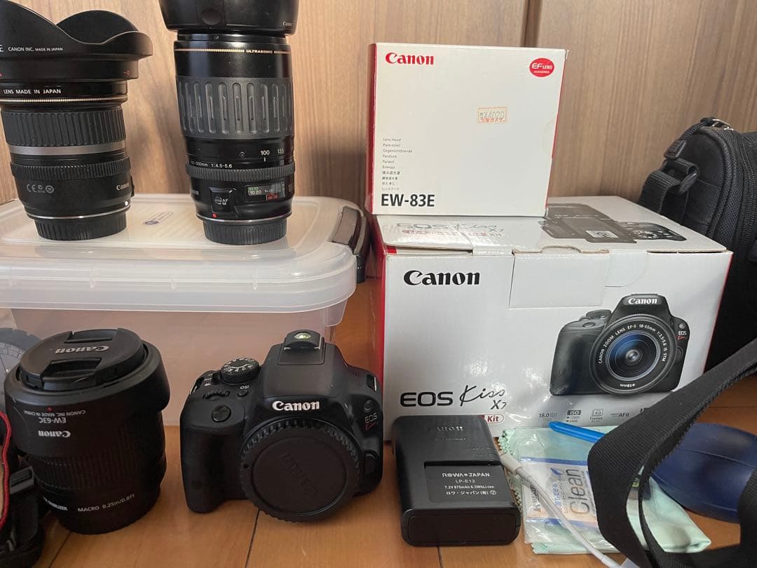 ✨*✨様 Canon eos kiss x7 その他諸々（レンズ3本、バッグ、三