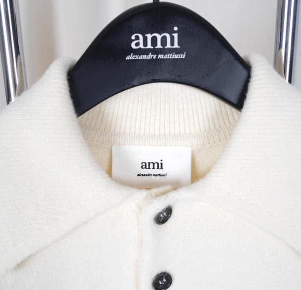 美品 AMI PARIS ニットセーター ホワイト ポロニット M - メルカリ