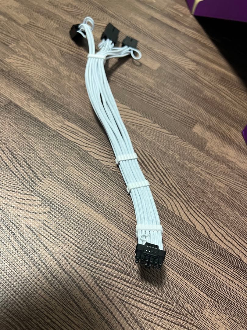 電源ユニット Cooler Master V850 GOLD V2 WHITE EDITION