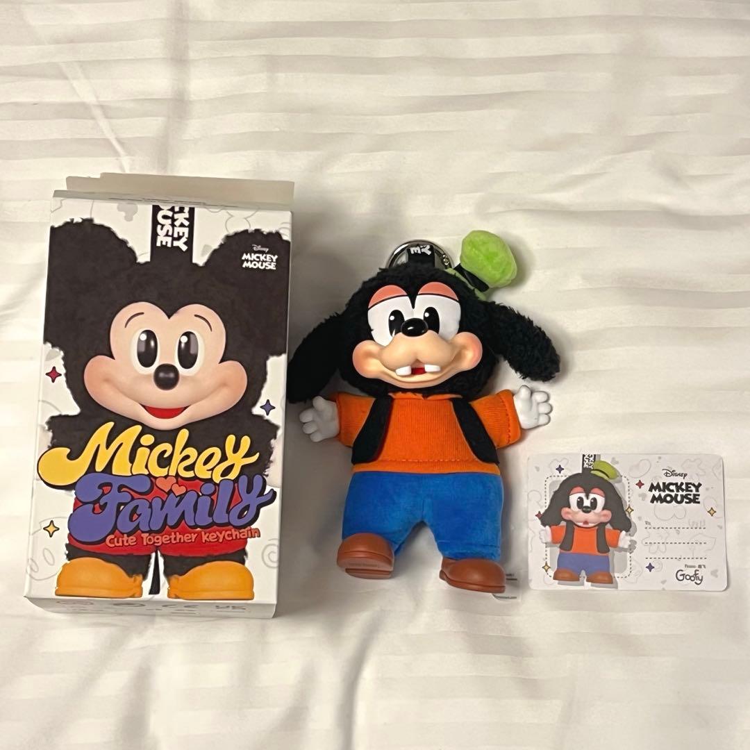 ひ*な様 POPMART ディズニー グーフィー ぬいぐるみ ラブブ - メルカリ