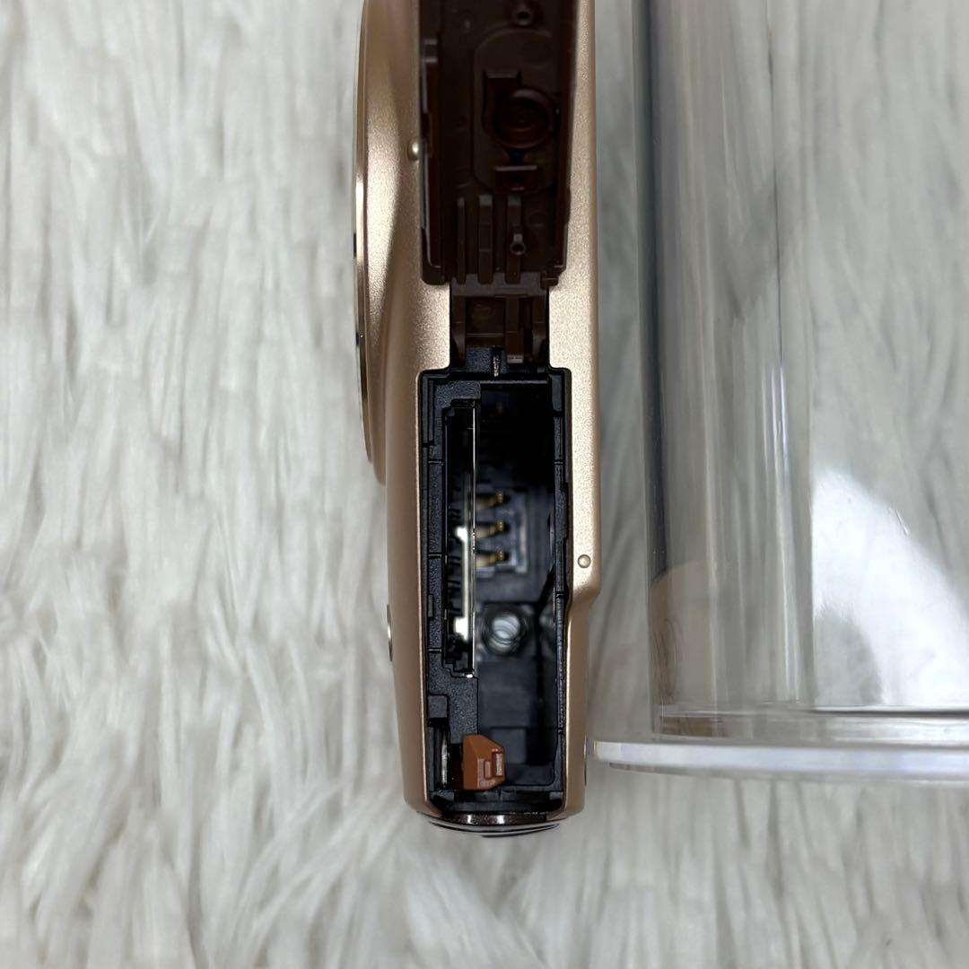 極美品　Canon　IXY 620F PC2013 充電器　箱 コンデジ　動作品