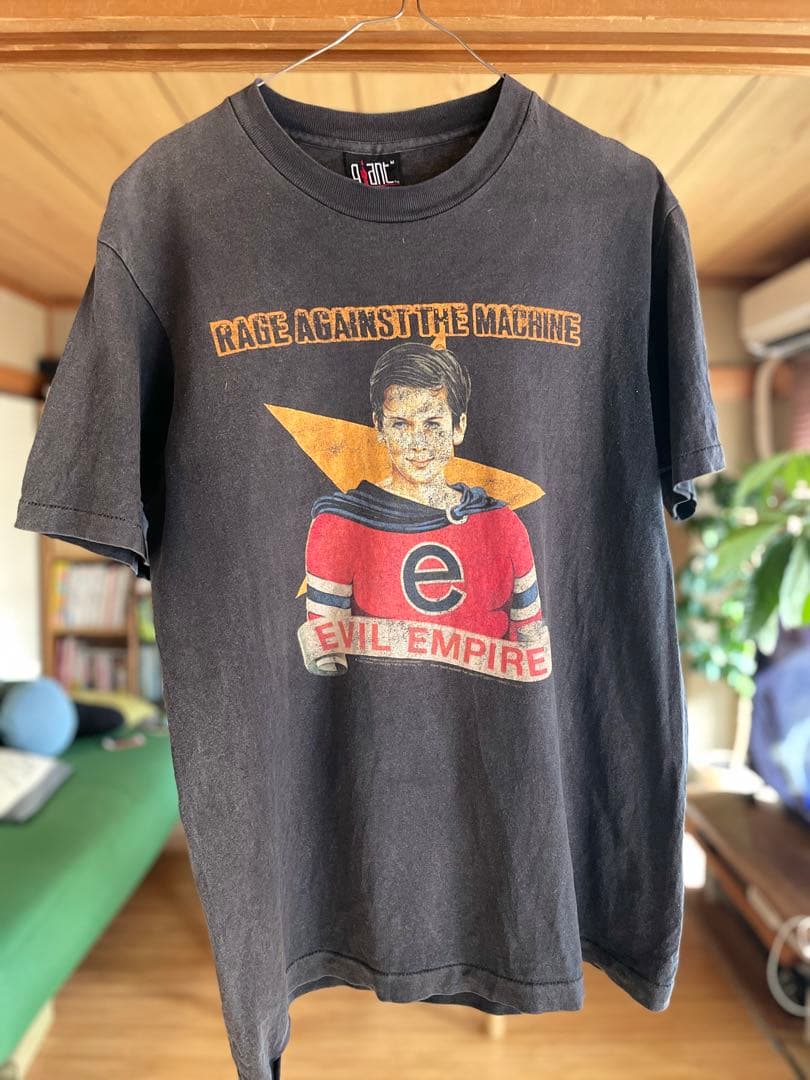 90s rage against the machine TシャツMサイズ Vintage 90s Rage Against the Machine Brown T-Shirt Giant Tag Size