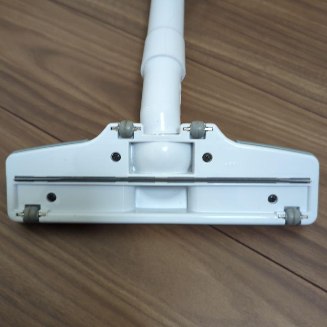 マキタ 充電式クリーナ 10.8V バッテリー・充電器付 CL107FDSHW